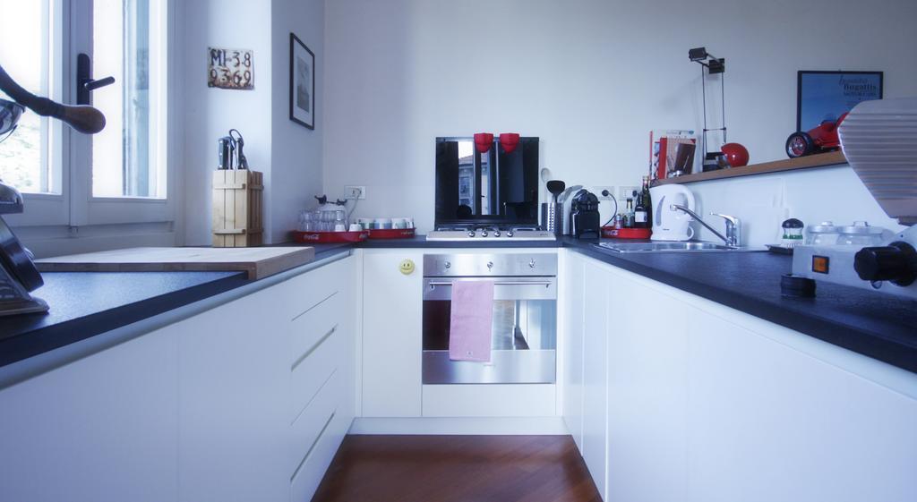 Apartamento Fil Rouge Milán Habitación foto